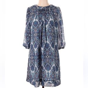 Eva Mendes Blue and White 3/4 Sleeve Dress for Work